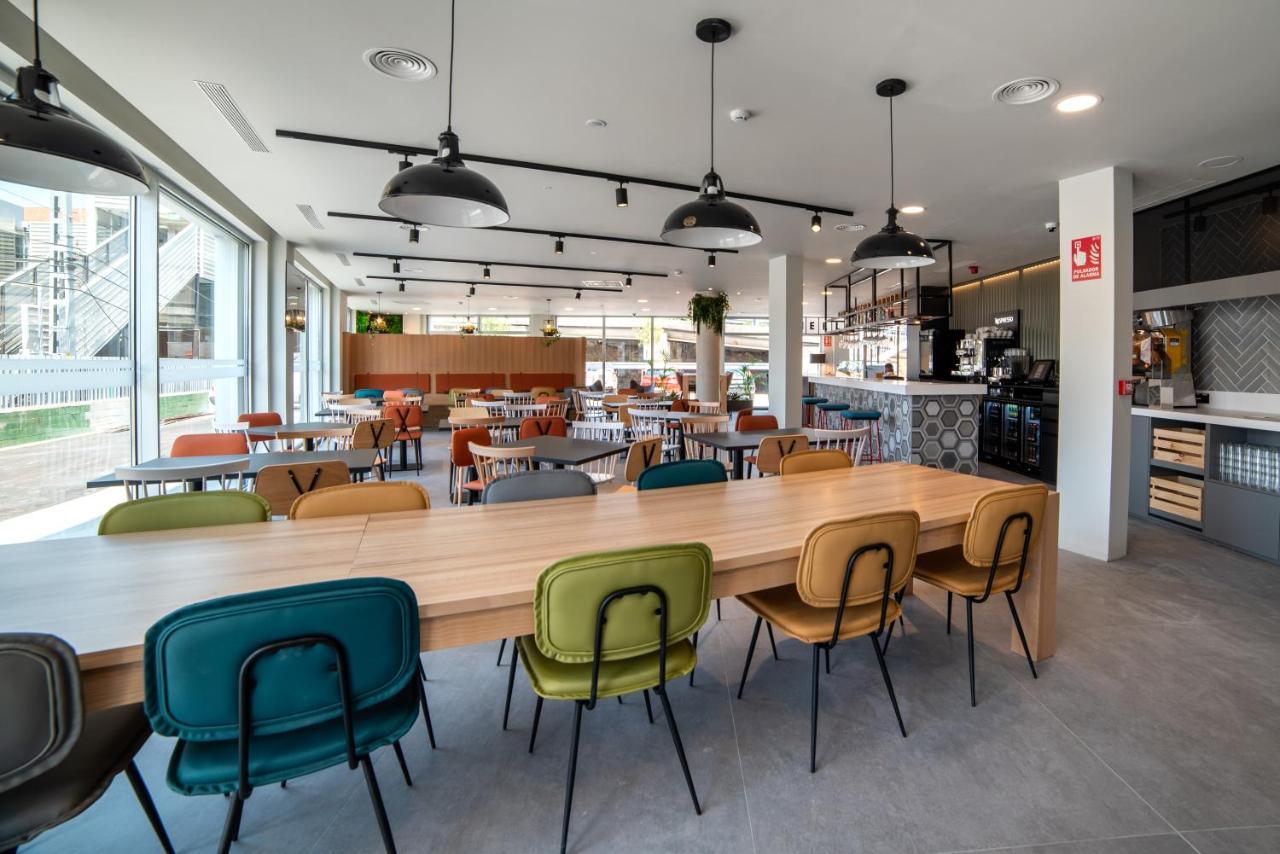 Ibis Styles Santander Hotel Exterior photo